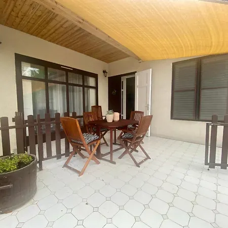 Tatil Evi Jol Jarsz Vele