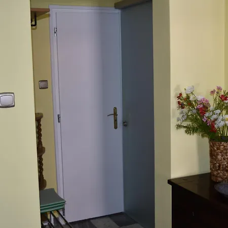 Jol Jarsz Vele Tatil Evi Balatonfenyves